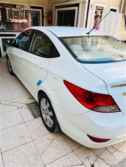 هیوندای ئەکسنت